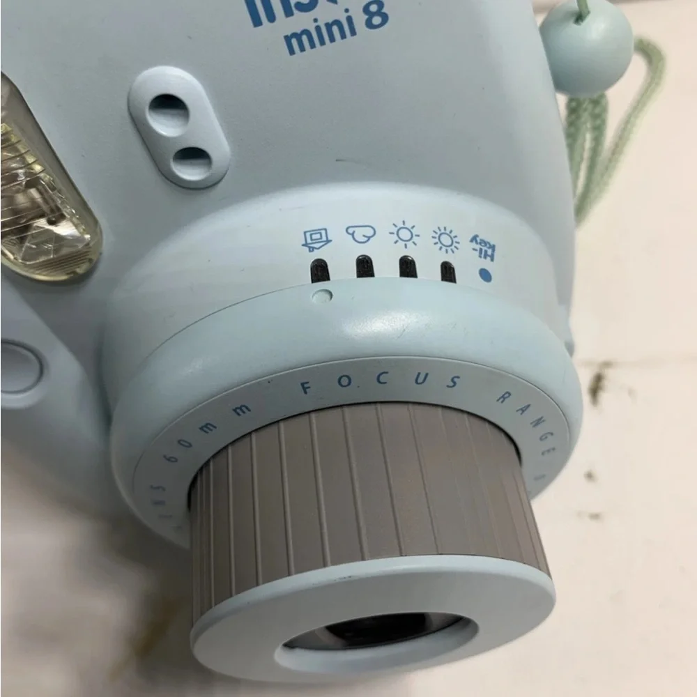 Fujifilm Instax Mini 8 Camera - Light Blue